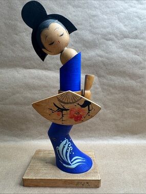 Vintage Hand Painted Sosaku Creative Kokeshi Doll Mt. Rokko Japan